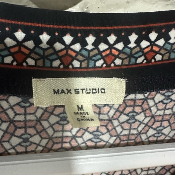 Max Studio Geometric Dress size M - Picture 3 of 4